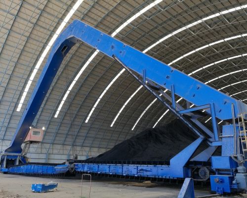 Polno/polnoportalno strgalo Reclaimer v cementu